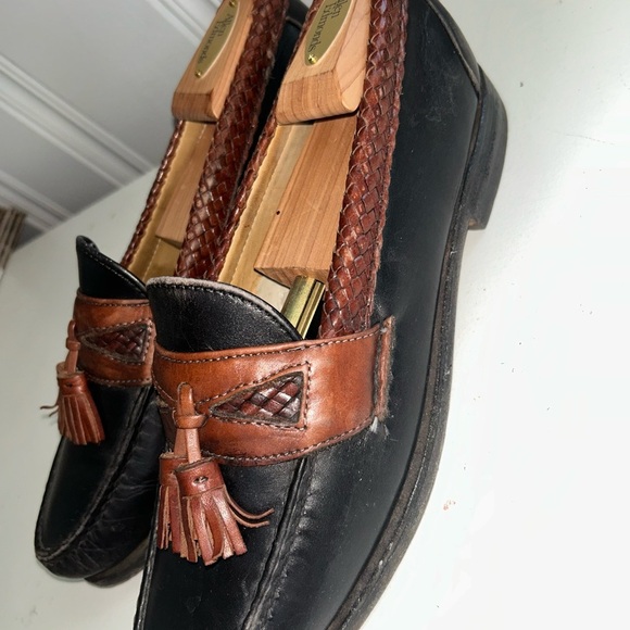 Allen Edmonds Black and Brown Tassel Loafers - Picture 3 of 9